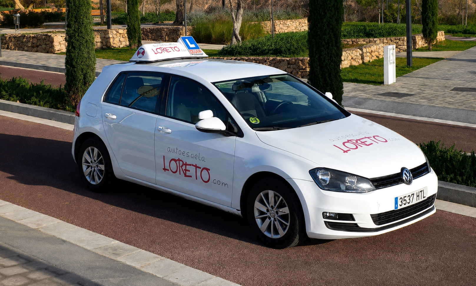 Cotxe d'Autoescola Loreto